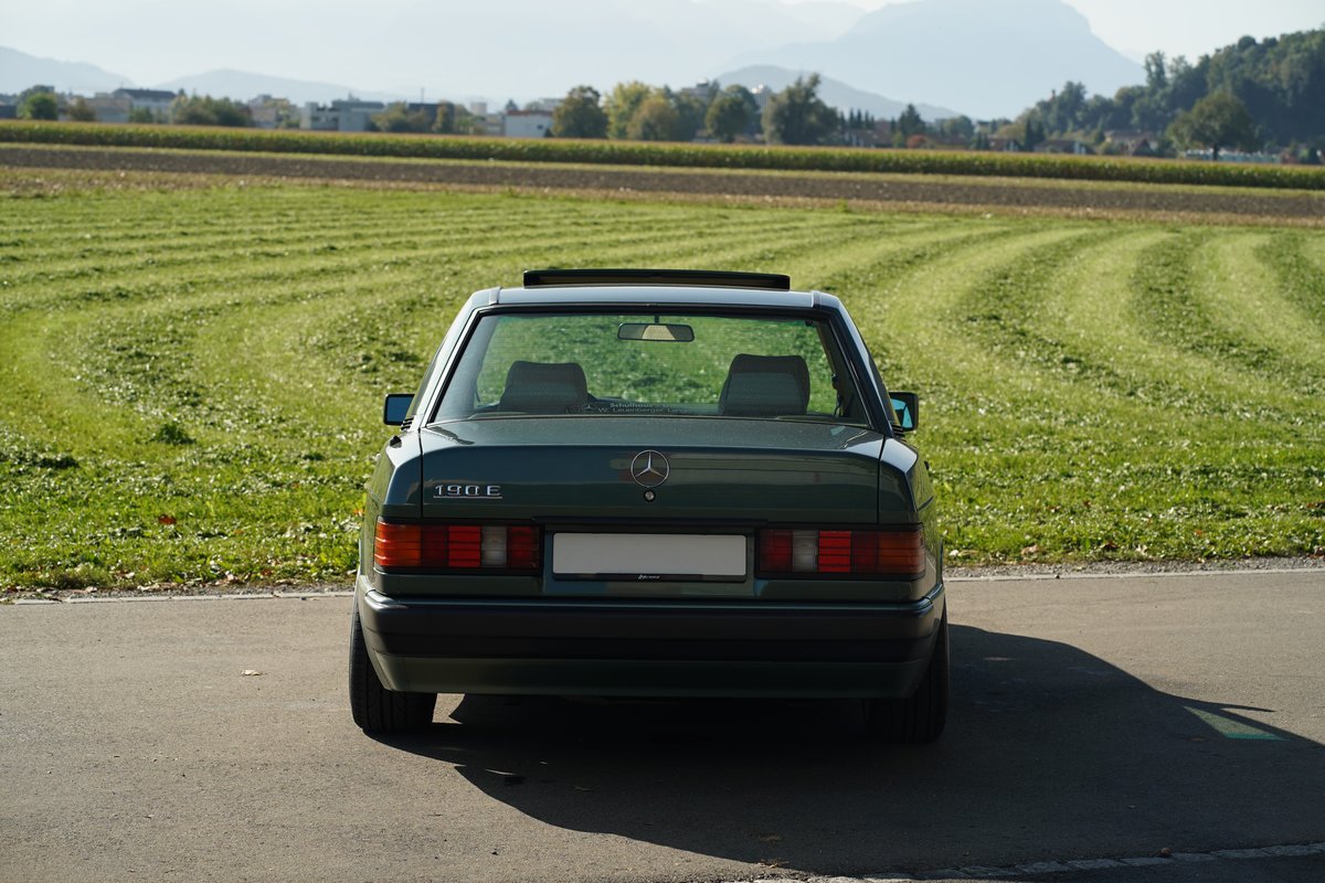 MERCEDES-BENZ 190 E 1.8 Avantgarde, Essence, Occasion / Utilisé, Manuelle - 5