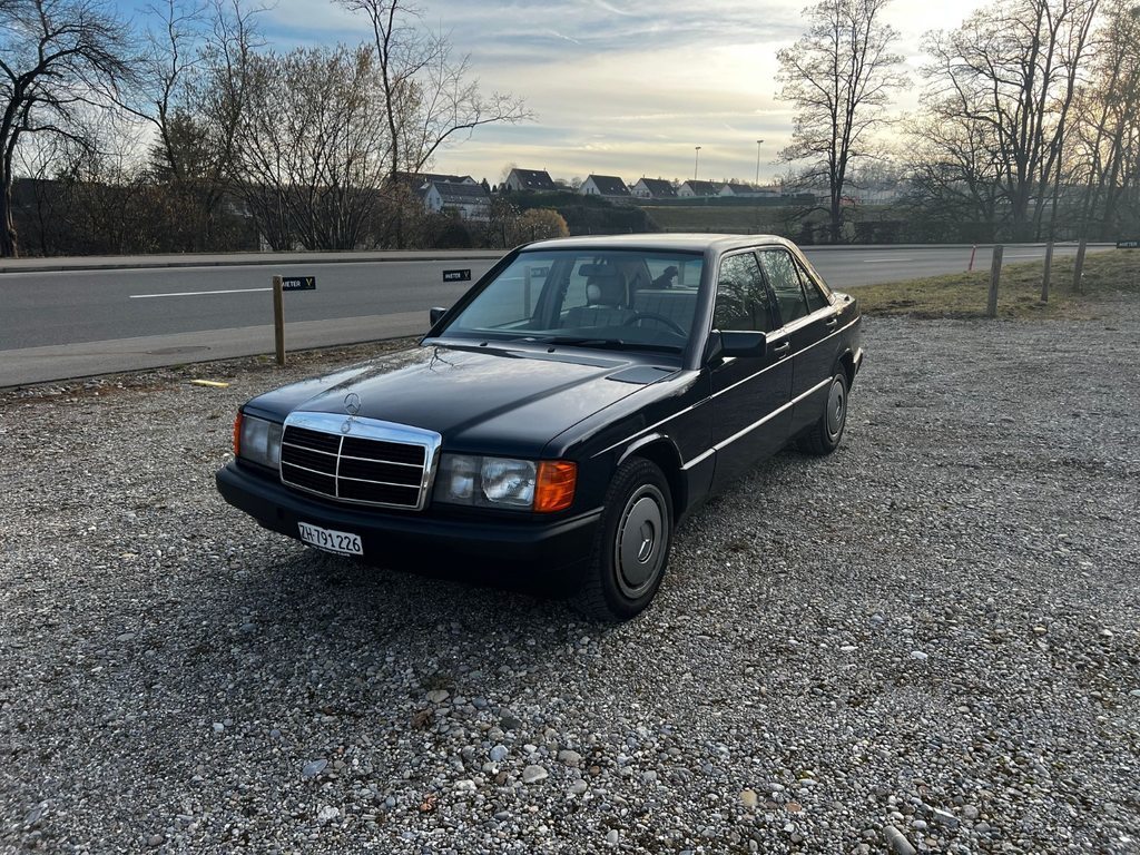MERCEDES-BENZ W201 190 E 1.8, Petrol, Second hand / Used, Manual - 2