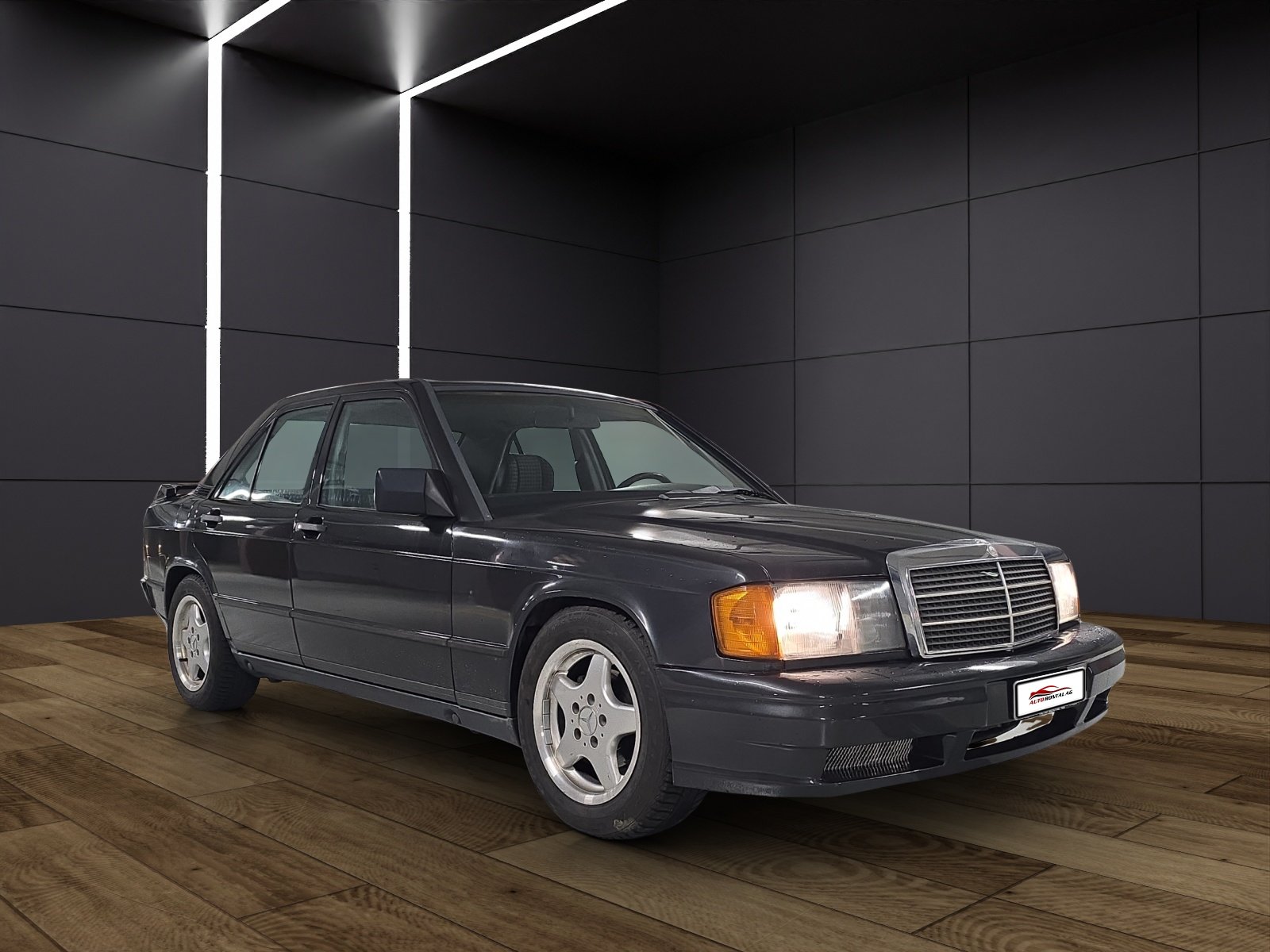 MERCEDES-BENZ 190 E 2.6
