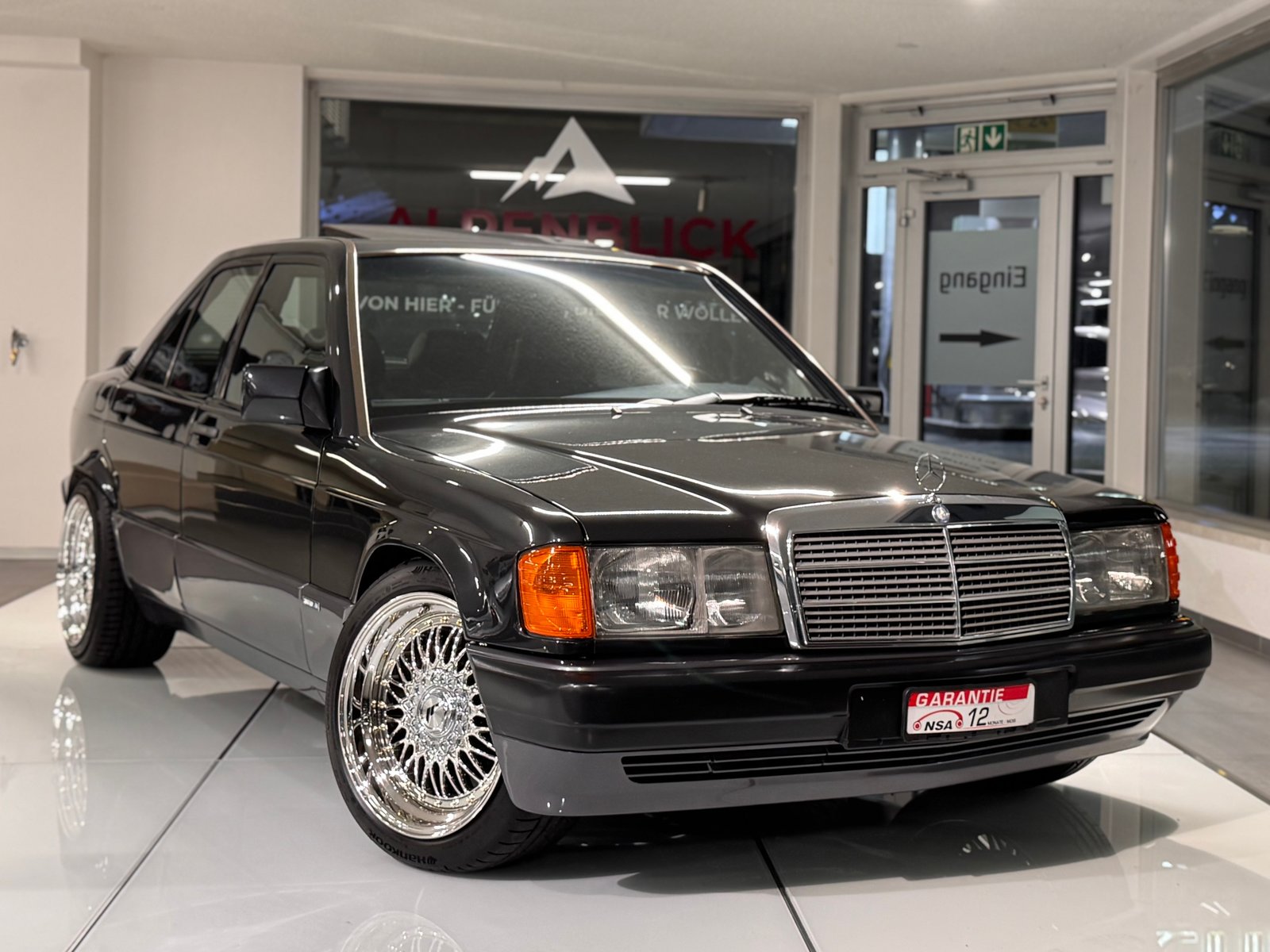 MERCEDES-BENZ 190 E 2.6