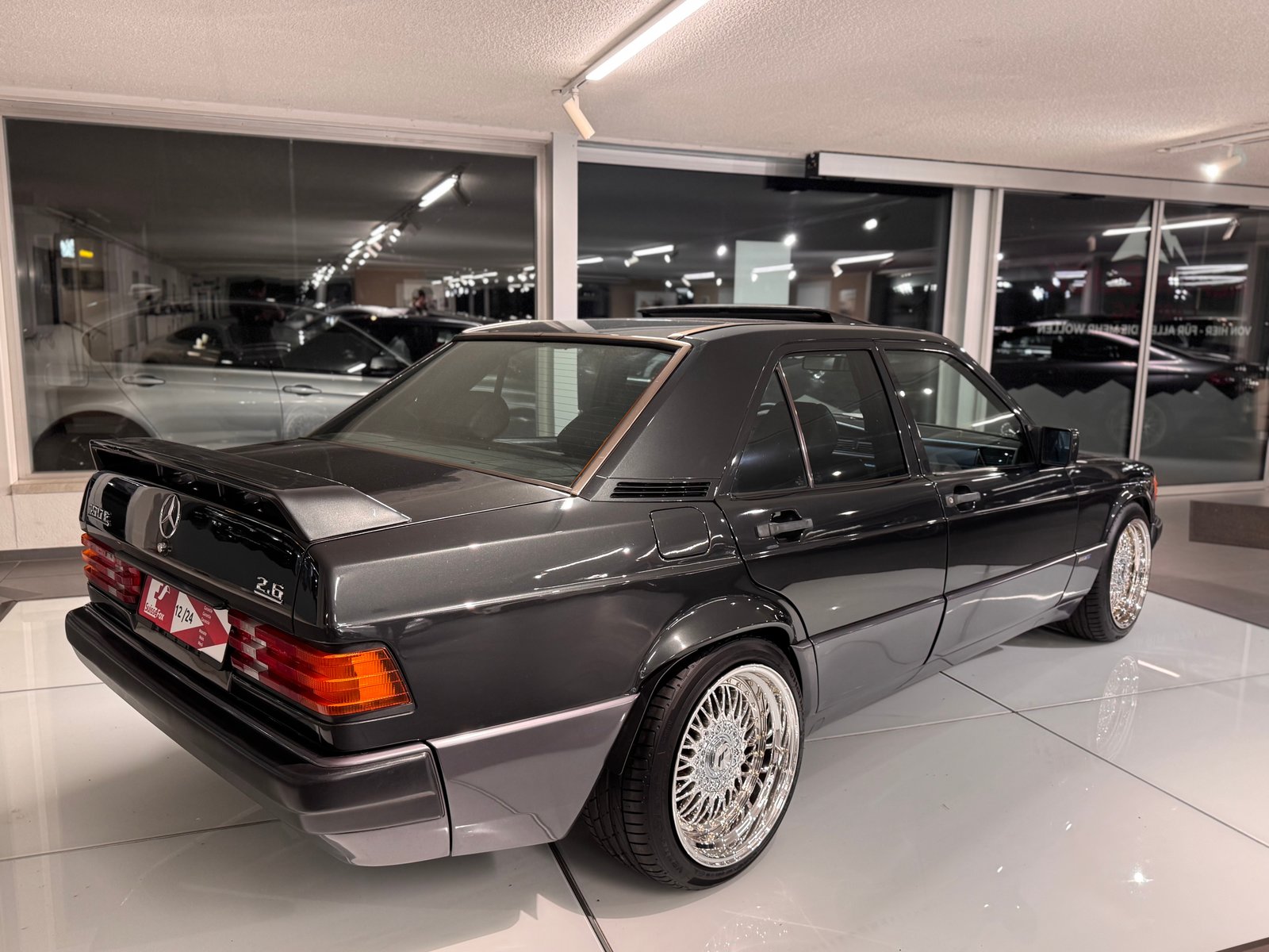 MERCEDES-BENZ 190 E 2.6, Benzin, Occasion / Gebraucht, Handschaltung - 7