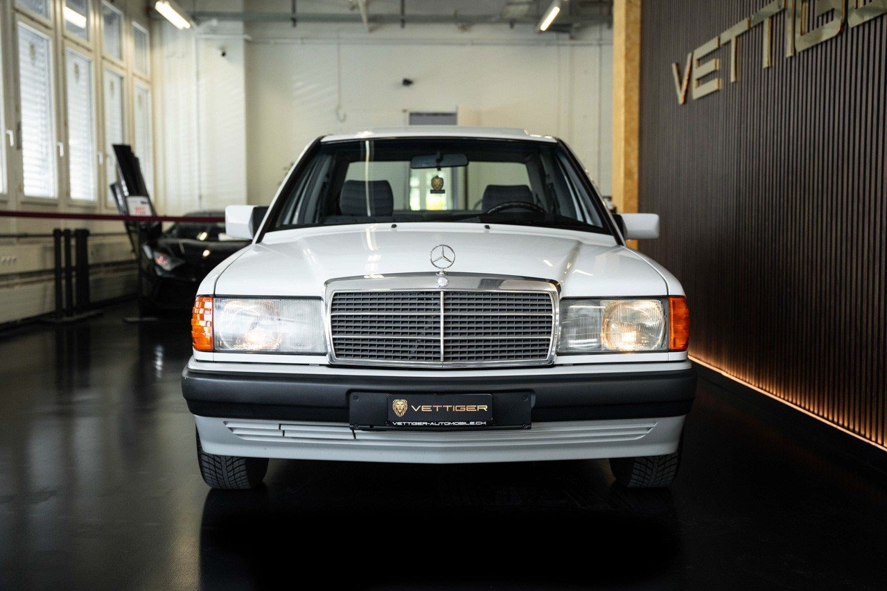 MERCEDES-BENZ 190 E 2.0, Benzin, Occasion / Gebraucht, Automatik - 2