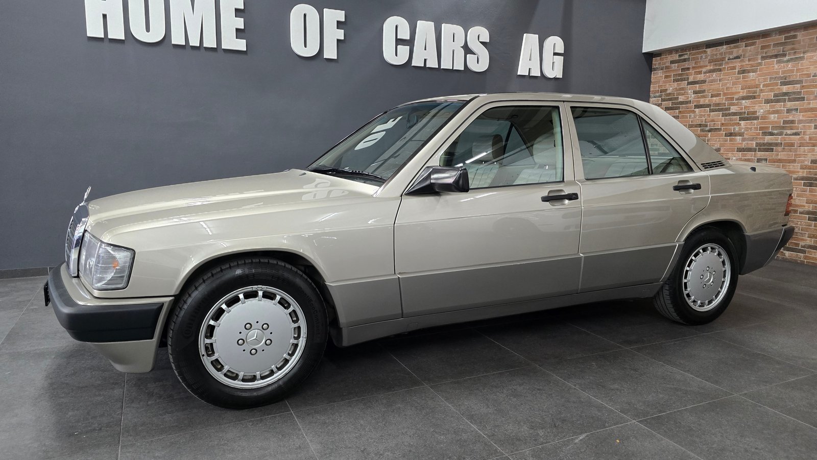 MERCEDES-BENZ 190 E 2.6 Veteran, Benzina, Occasioni / Usate, Manuale - 5