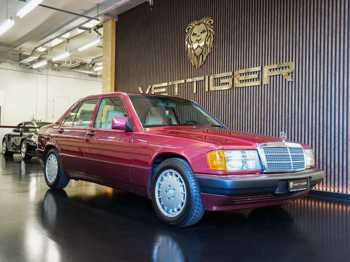 MERCEDES-BENZ 190 E 2.6, Petrol, Second hand / Used, Automatic