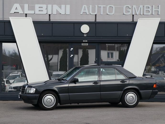 MERCEDES-BENZ 190 E 2.3 Automatic  **Veteranenfahrzeug**, Benzina, Occasioni / Usate, Automatico