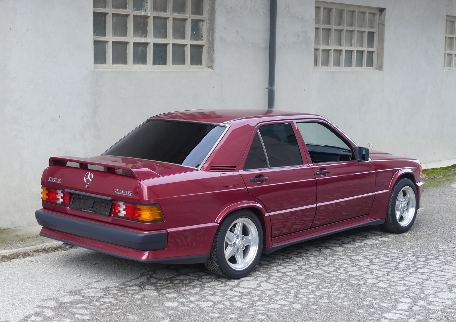 MERCEDES-BENZ 190 E 2.5-16 ABS, Benzin, Oldtimer, Handschaltung - 3