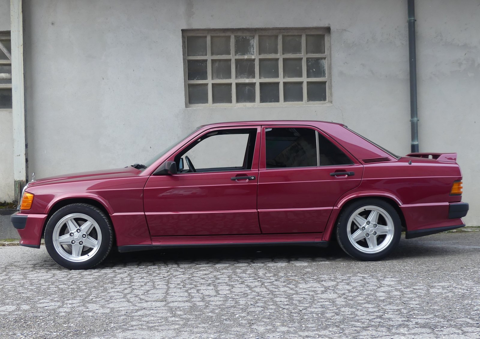 MERCEDES-BENZ 190 E 2.5-16 ABS, Benzin, Oldtimer, Handschaltung - 4