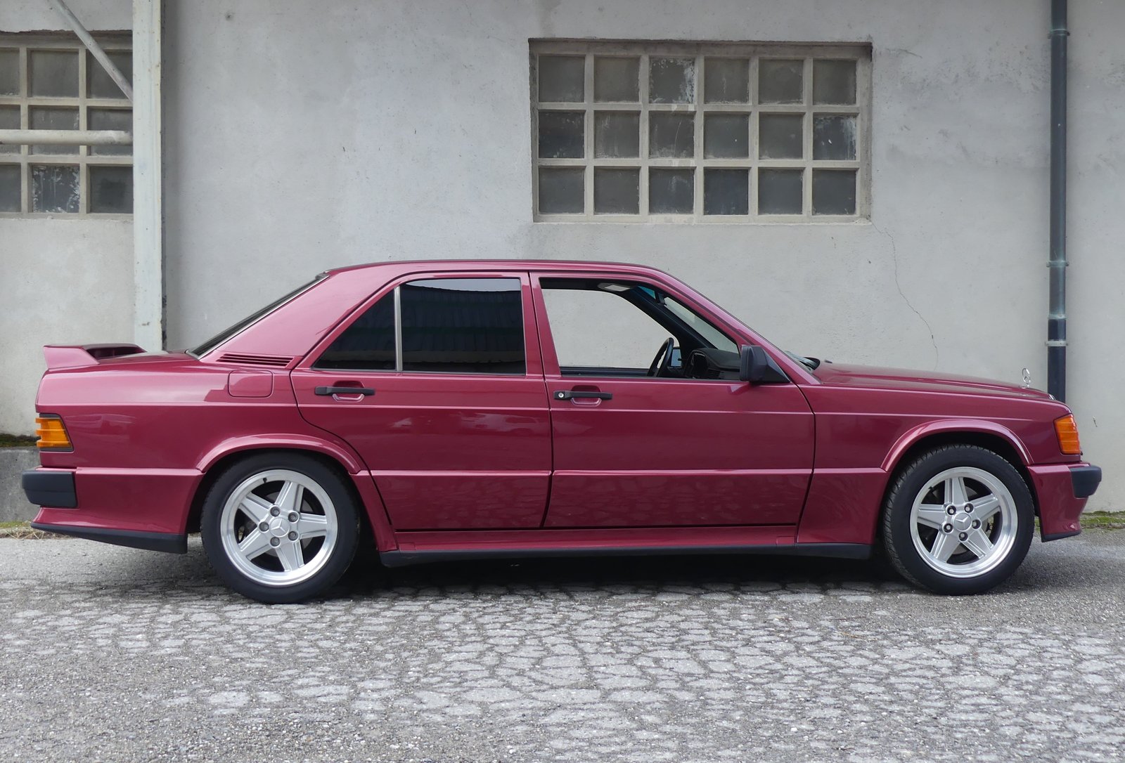 MERCEDES-BENZ 190 E 2.5-16 ABS, Benzin, Oldtimer, Handschaltung - 5