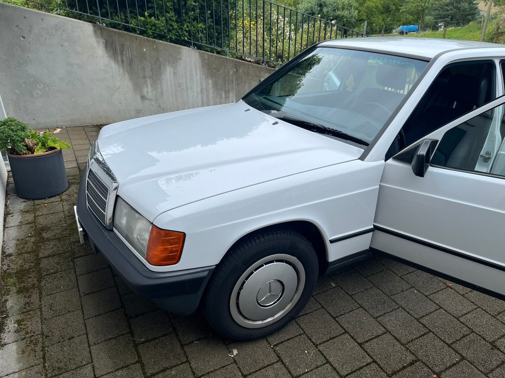 MERCEDES-BENZ 190 E 2.3 ABS, Benzina, Auto d'epoca, Automatico - 2