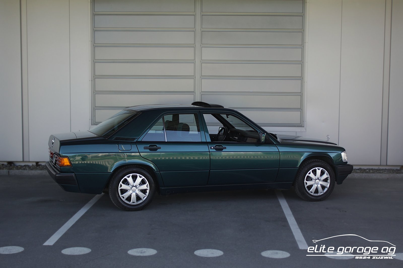 MERCEDES-BENZ 190 E 2.3 Avantgarde Automatic 8-Fach, Petrol, Classic, Automatic - 5