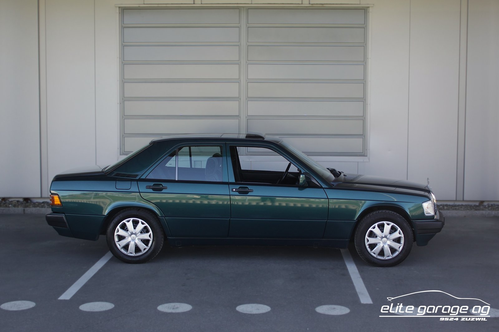 MERCEDES-BENZ 190 E 2.3 Avantgarde Automatic 8-Fach, Petrol, Classic, Automatic - 6