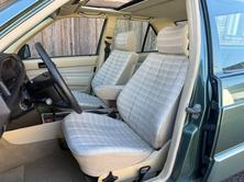 MERCEDES-BENZ 190 E 2.3, Benzin, Oldtimer, Handschaltung - 5