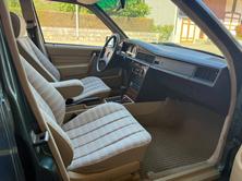 MERCEDES-BENZ 190 E 2.3, Benzin, Oldtimer, Handschaltung - 6