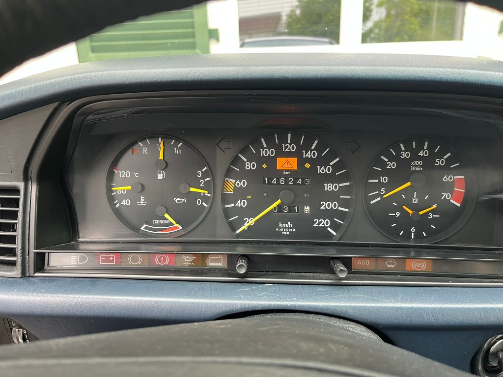 MERCEDES-BENZ 190 E 2.3 ABS, Benzina, Auto d'epoca, Automatico - 4