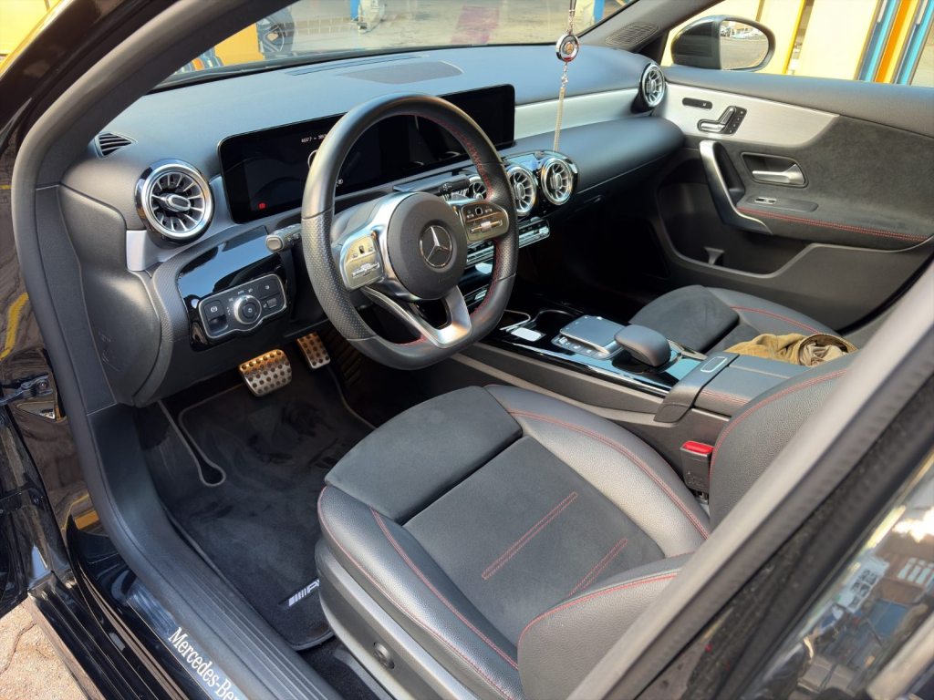 MERCEDES-BENZ A 200 AMG Line, Benzin, Occasion / Gebraucht, Automatik - 7