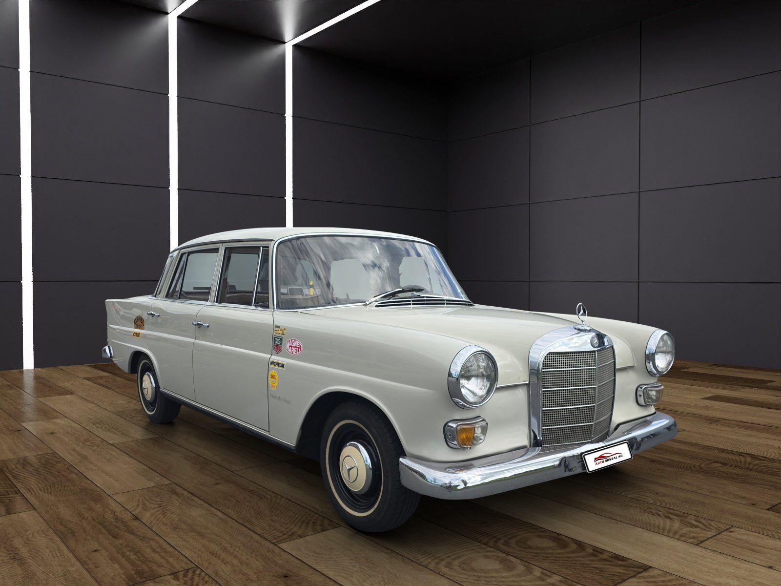 MERCEDES-BENZ 200, Petrol, Classic, Manual - 2