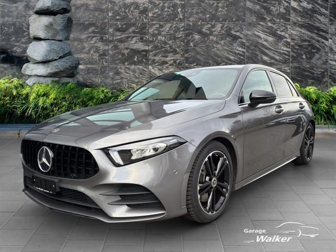 MERCEDES-BENZ 220 A 220 AMG Line 4m, Benzina, Occasioni / Usate, Automatico