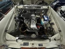 MERCEDES-BENZ 220S Heckflosse, Petrol, Classic, Manual - 5
