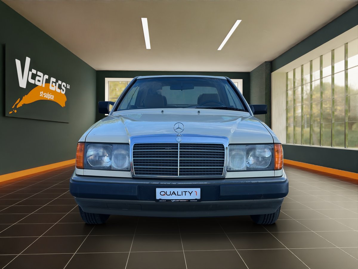 MERCEDES-BENZ 230 CE, Benzina, Occasioni / Usate, Automatico - 7