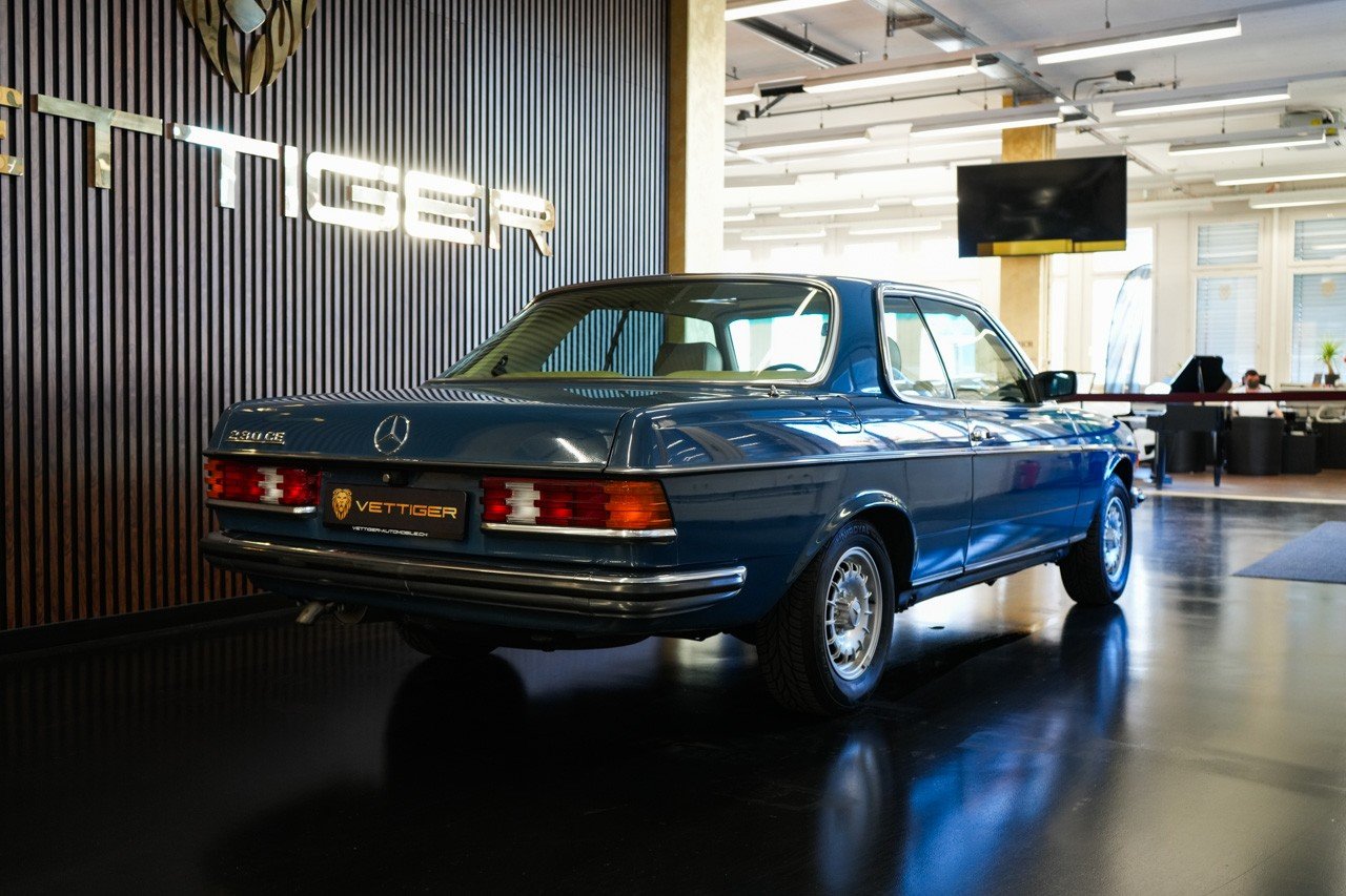 MERCEDES-BENZ 230 CE, Benzin, Occasion / Gebraucht, Handschaltung - 6