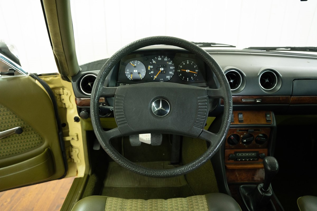 MERCEDES-BENZ 230, Benzina, Auto d'epoca, Manuale - 7