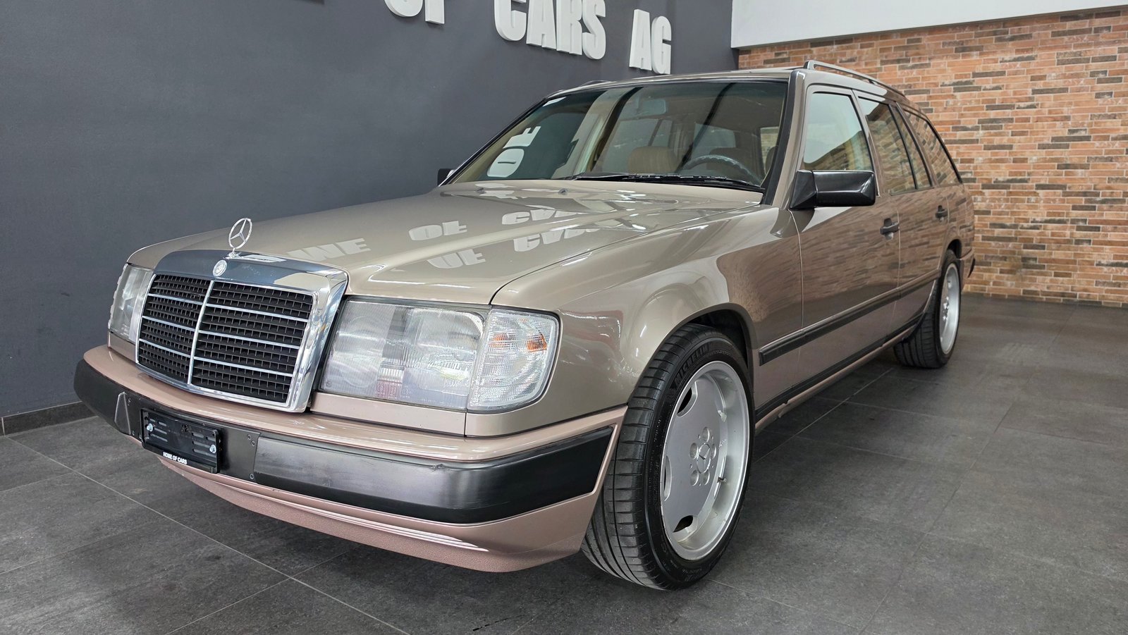 MERCEDES-BENZ 230 TE