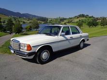 MERCEDES-BENZ 230E, Petrol, Second hand / Used, Automatic - 2