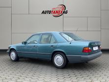 MERCEDES-BENZ 230 E, Petrol, Second hand / Used, Manual - 3