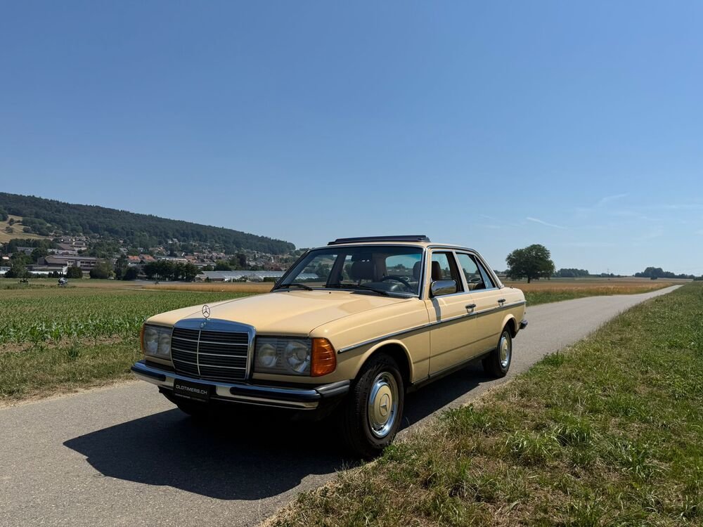 MERCEDES-BENZ 230 E