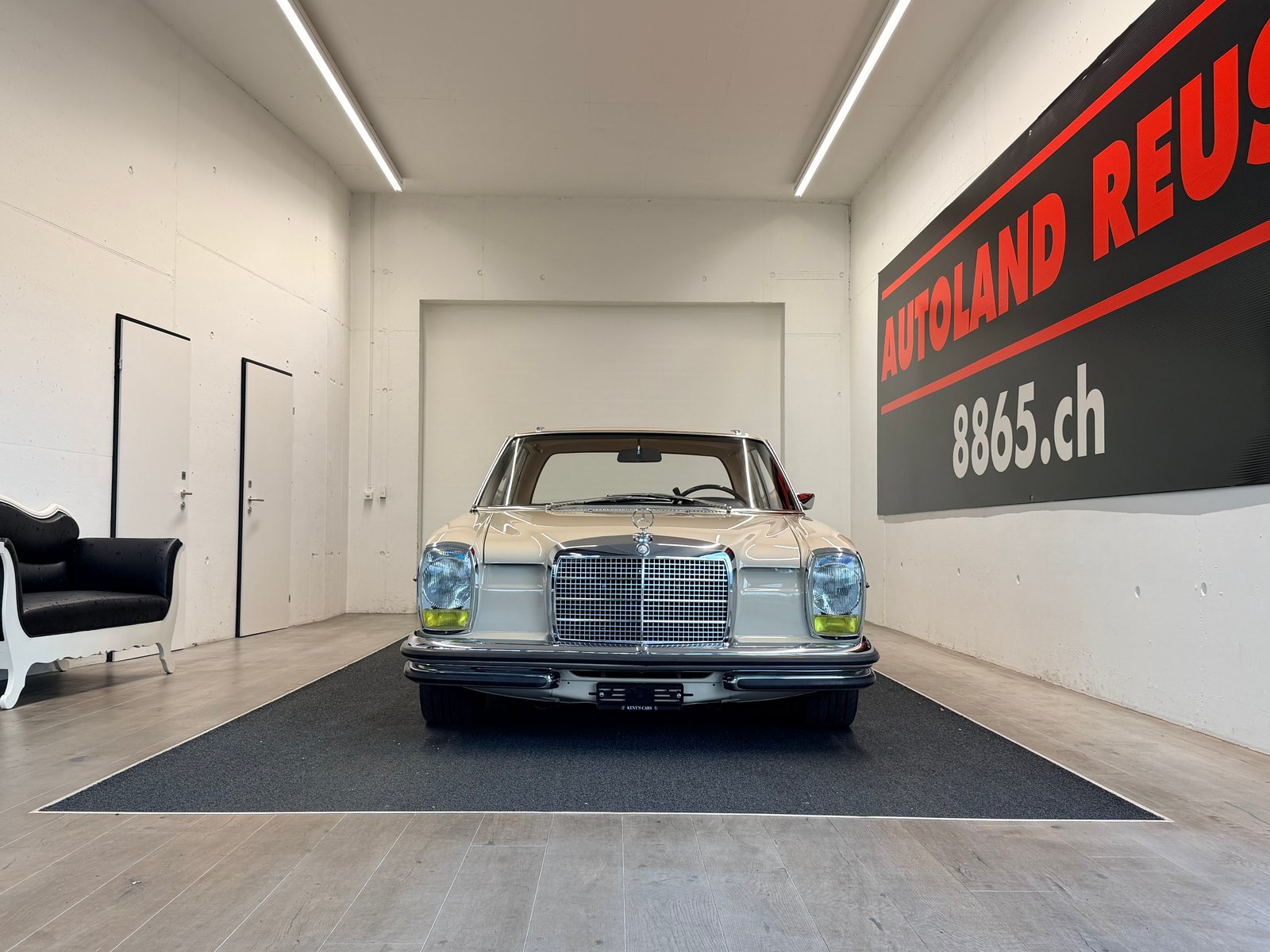 MERCEDES-BENZ 250 CE Coupé