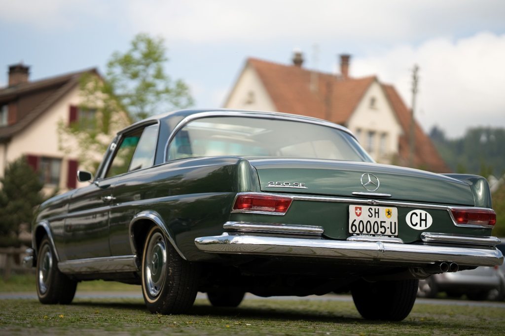 MERCEDES-BENZ 250 SE/C, Essence, Voiture de collection, Manuelle - 3