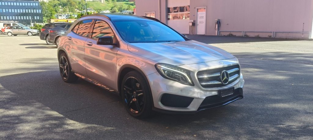MERCEDES-BENZ GLA 250 Style 4m