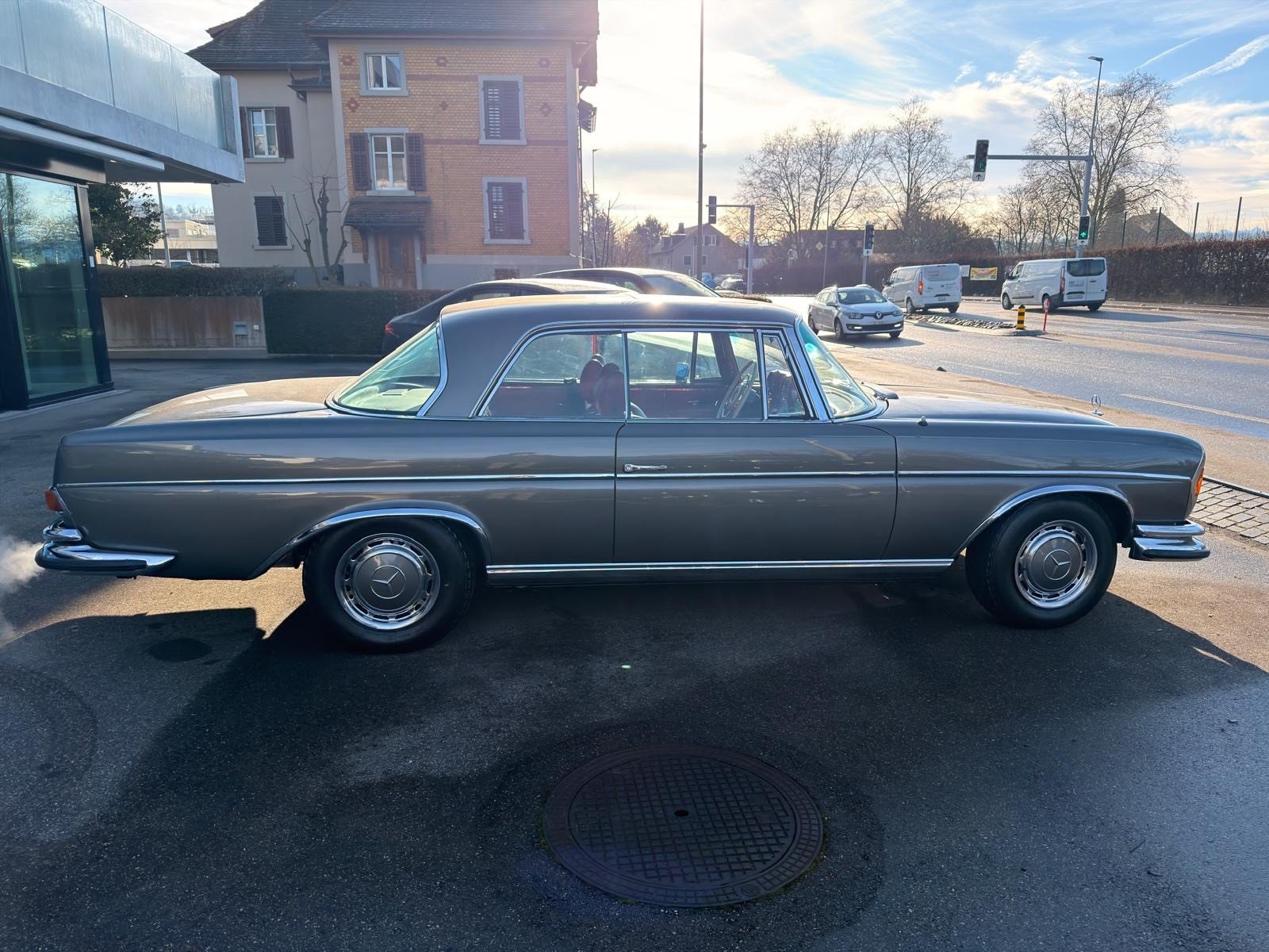MERCEDES-BENZ SE 3.5 Coupé, Essence, Occasion / Utilisé, Automatique - 5