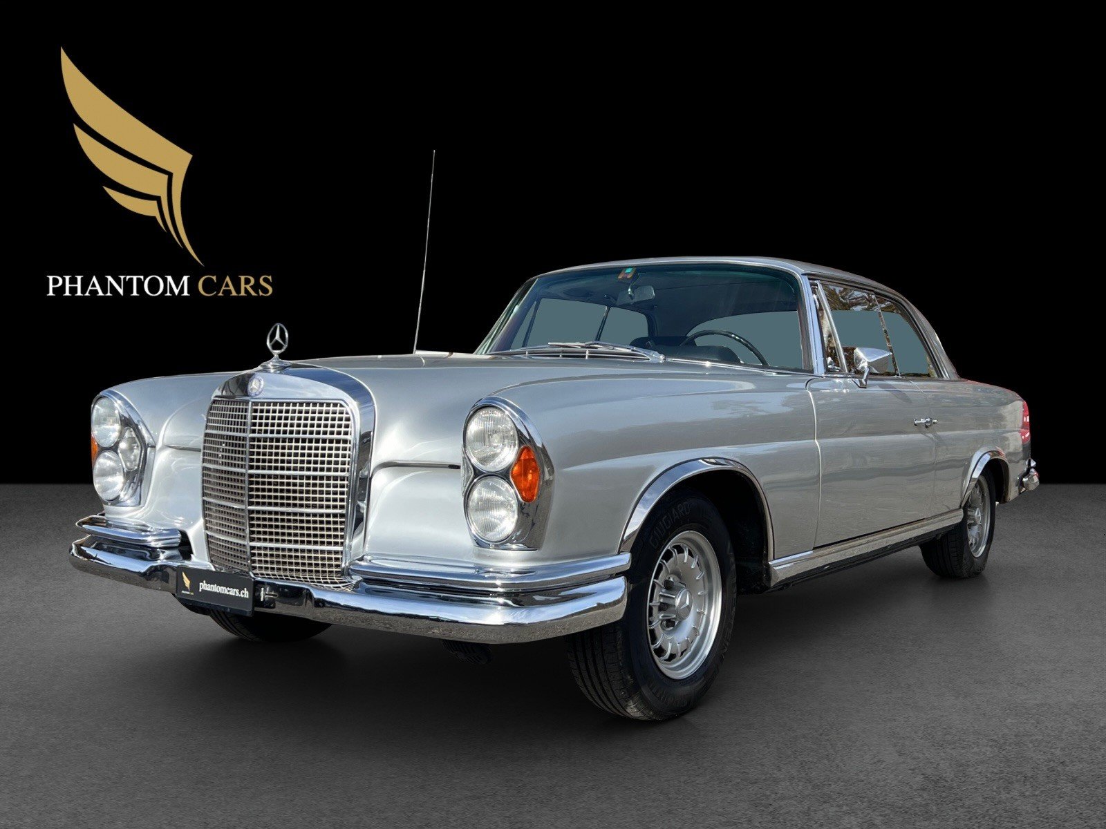 MERCEDES-BENZ 280 SE Automatic W111, Essence, Voiture de collection, Automatique - 4