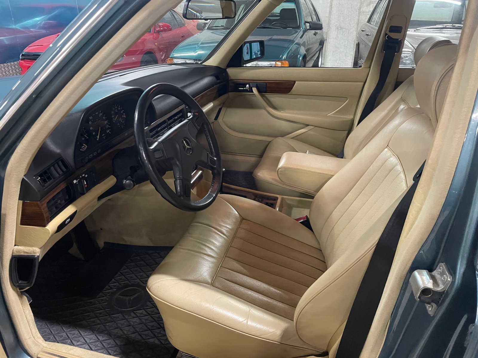 MERCEDES-BENZ 280 SEL, Petrol, Second hand / Used, Automatic - 5