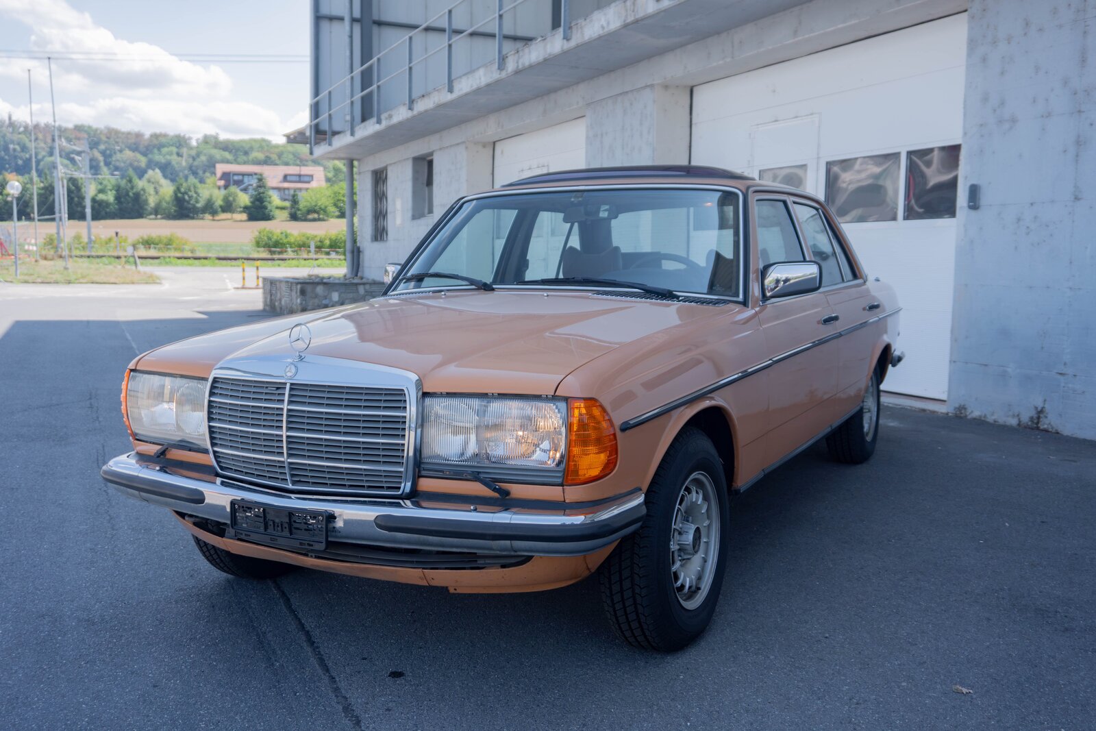 MERCEDES-BENZ 280 E Automatic