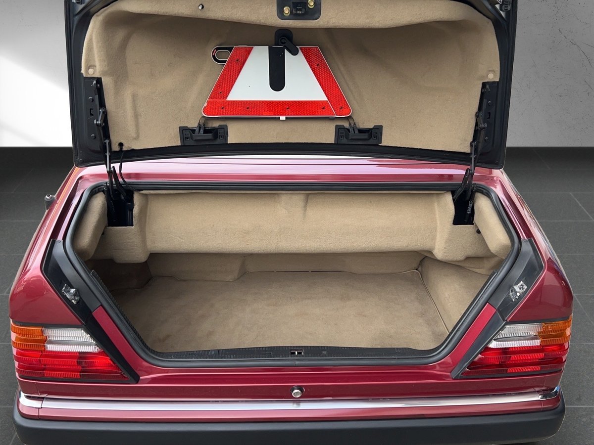 MERCEDES-BENZ 300 CE-24 Cabrio, Benzina, Occasioni / Usate, Automatico - 7