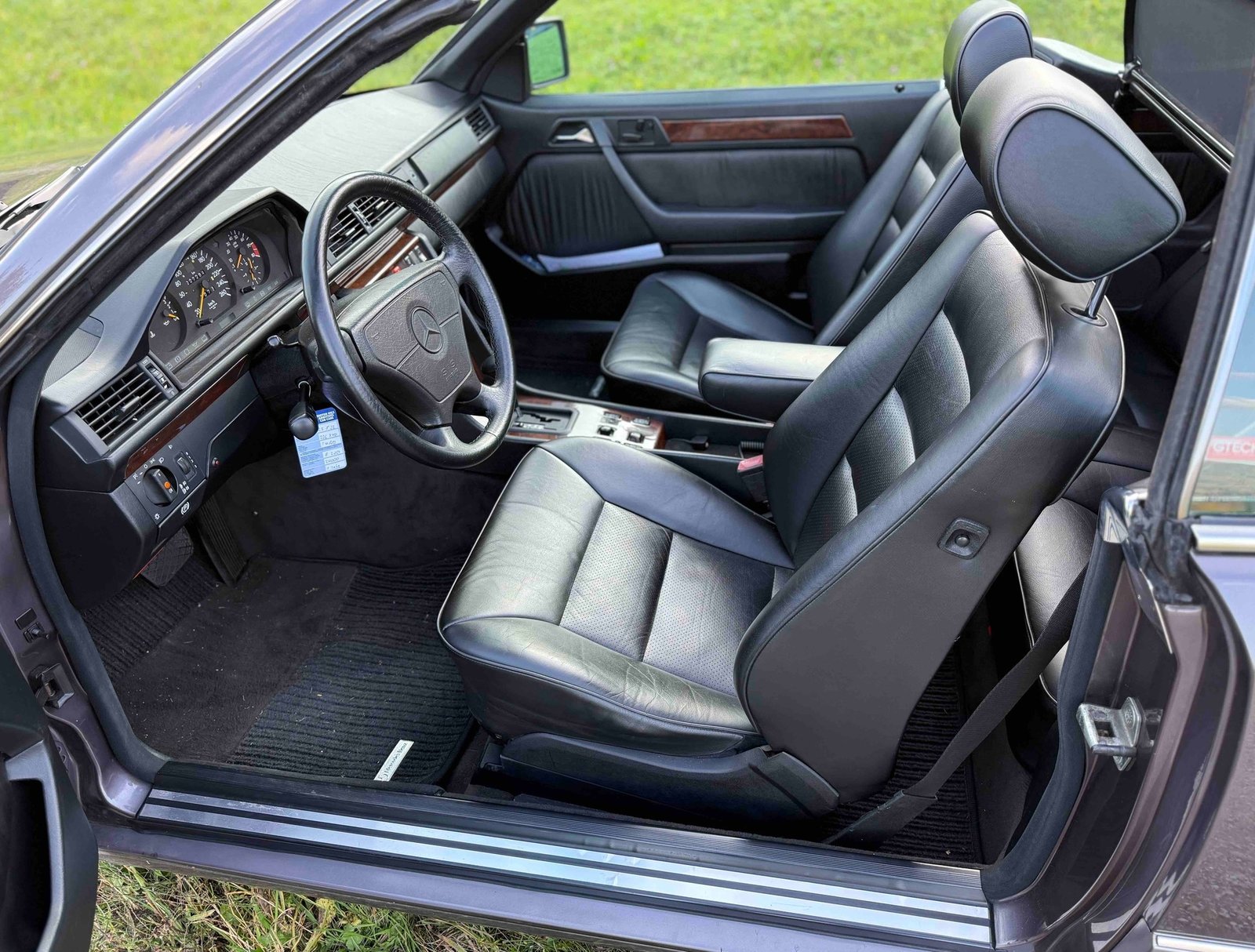 MERCEDES-BENZ A124 Cabriolet 300 CE-24, Benzin, Occasion / Gebraucht, Automatik - 6