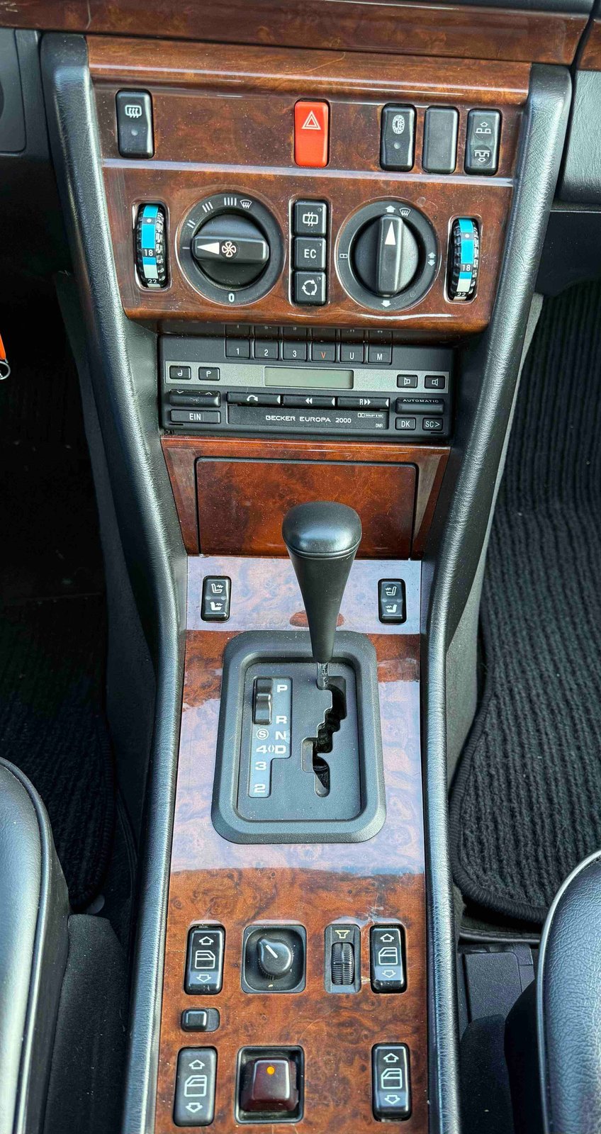 MERCEDES-BENZ A124 Cabriolet 300 CE-24, Benzin, Occasion / Gebraucht, Automatik - 7