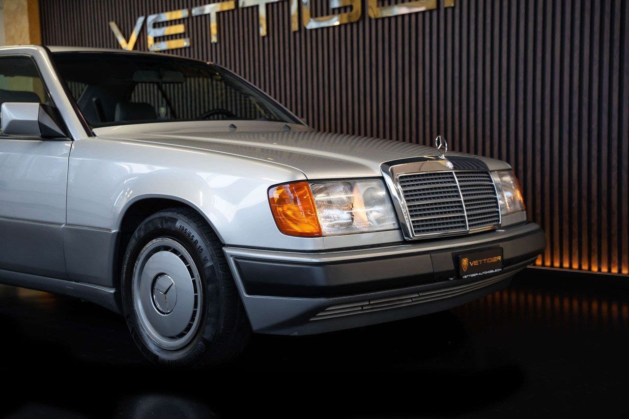 MERCEDES-BENZ 300 CE, Essence, Occasion / Utilisé, Automatique - 6