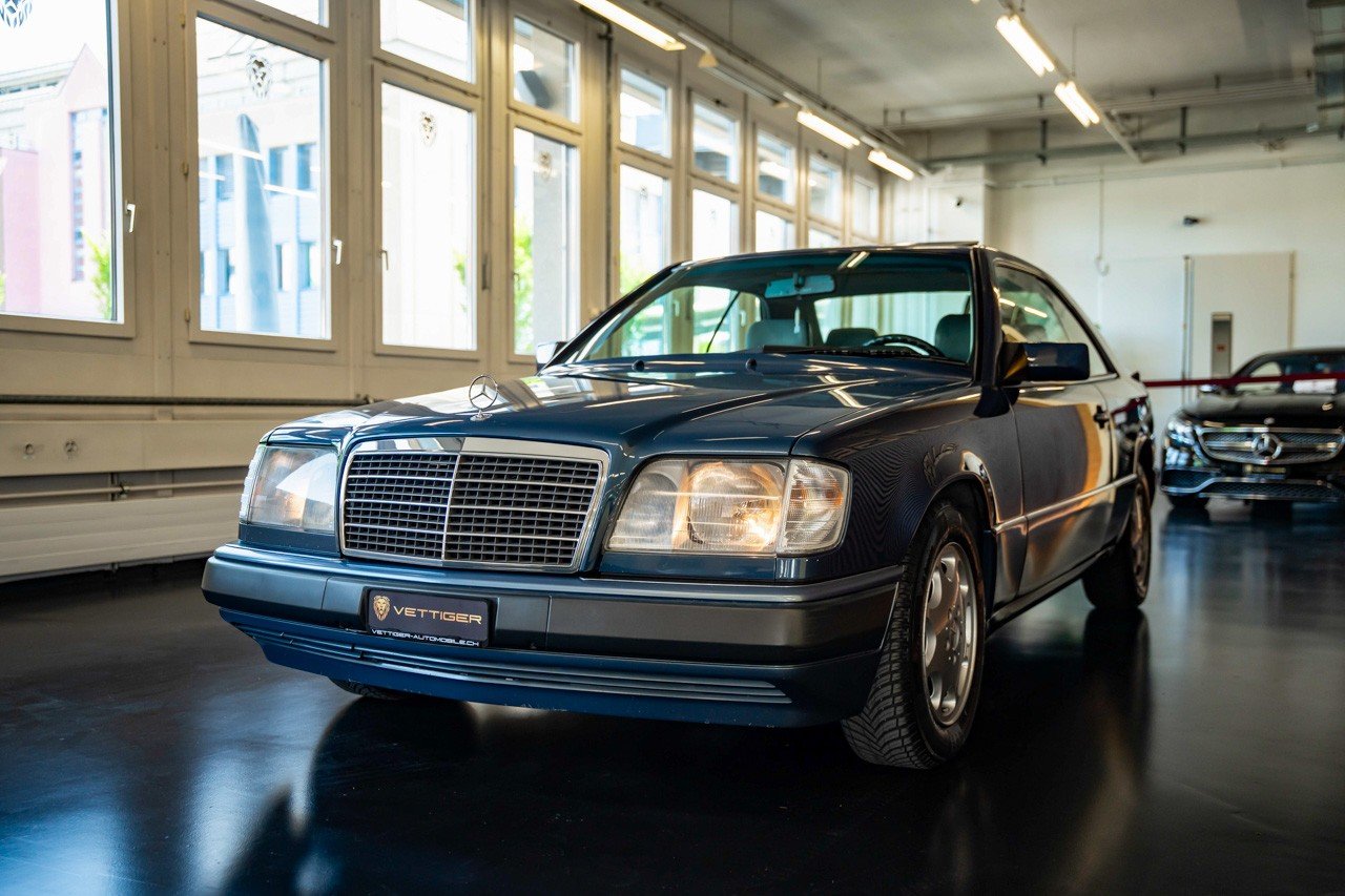 MERCEDES-BENZ 300 CE, Benzin, Occasion / Gebraucht, Handschaltung - 3