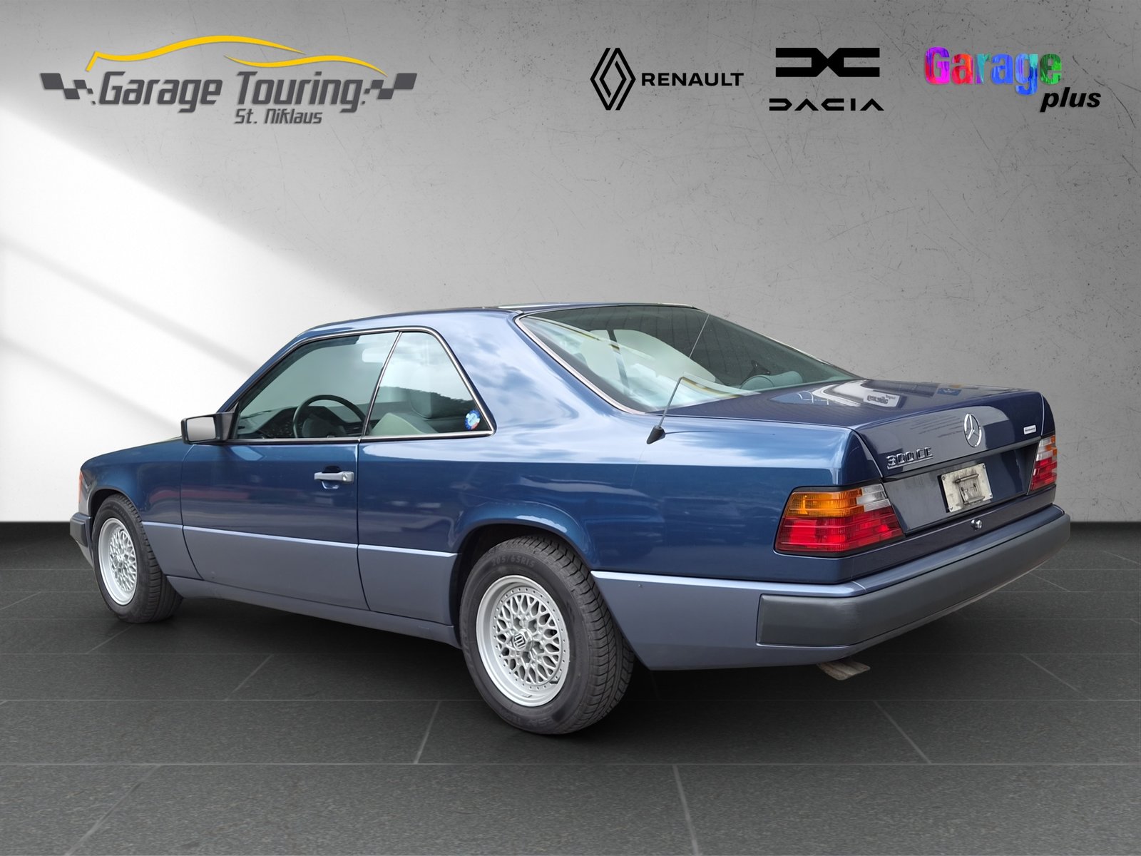 MERCEDES-BENZ 300 CE, Essence, Occasion / Utilisé, Automatique - 4