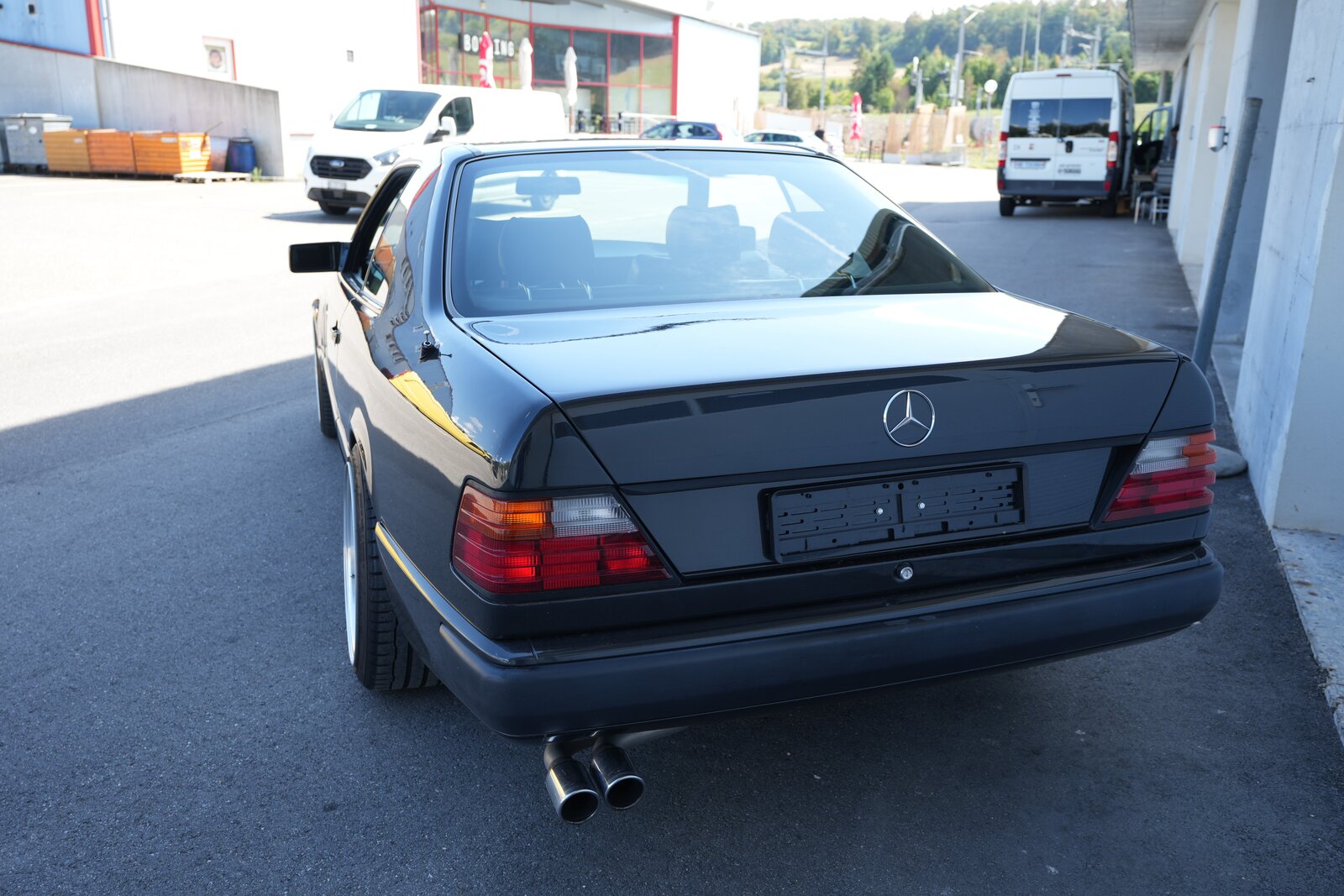 MERCEDES-BENZ 300 CE, Essence, Occasion / Utilisé, Automatique - 7