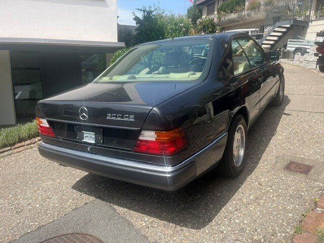 MERCEDES-BENZ C124 Coupé 300 CE, Petrol, Second hand / Used, Automatic - 4