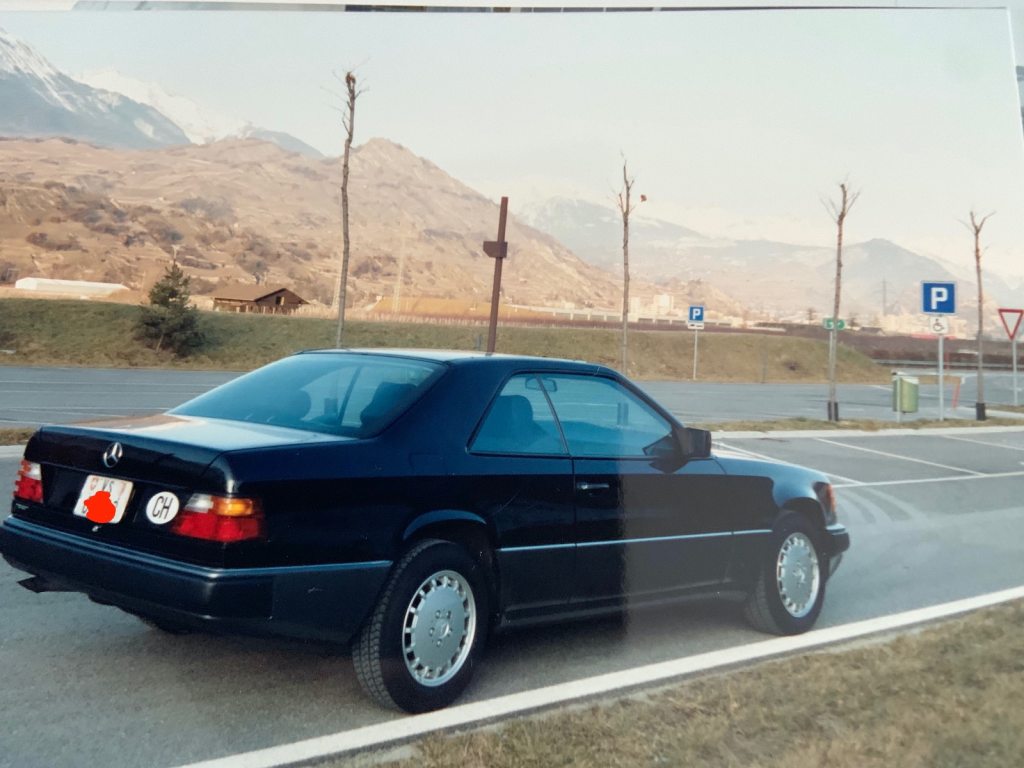 MERCEDES-BENZ 300 CE-24 Coupé, Essence, Voiture de collection, Automatique - 3