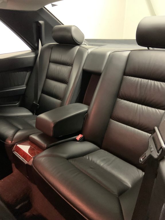 MERCEDES-BENZ 300 CE-24 Coupé, Essence, Voiture de collection, Automatique - 7