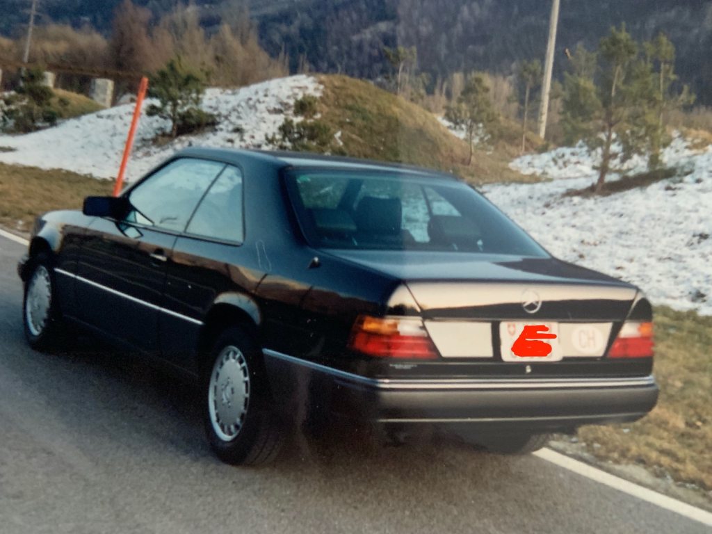 MERCEDES-BENZ 300 CE-24 Coupé, Essence, Voiture de collection, Automatique - 2