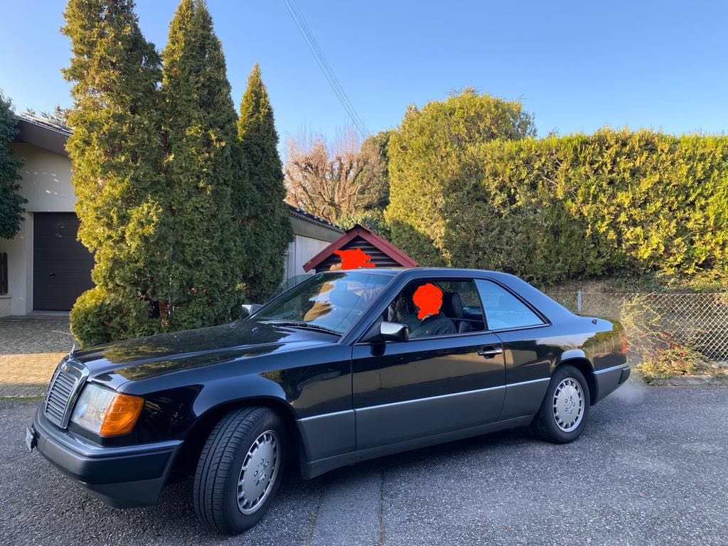 MERCEDES-BENZ 300 CE-24 Coupé