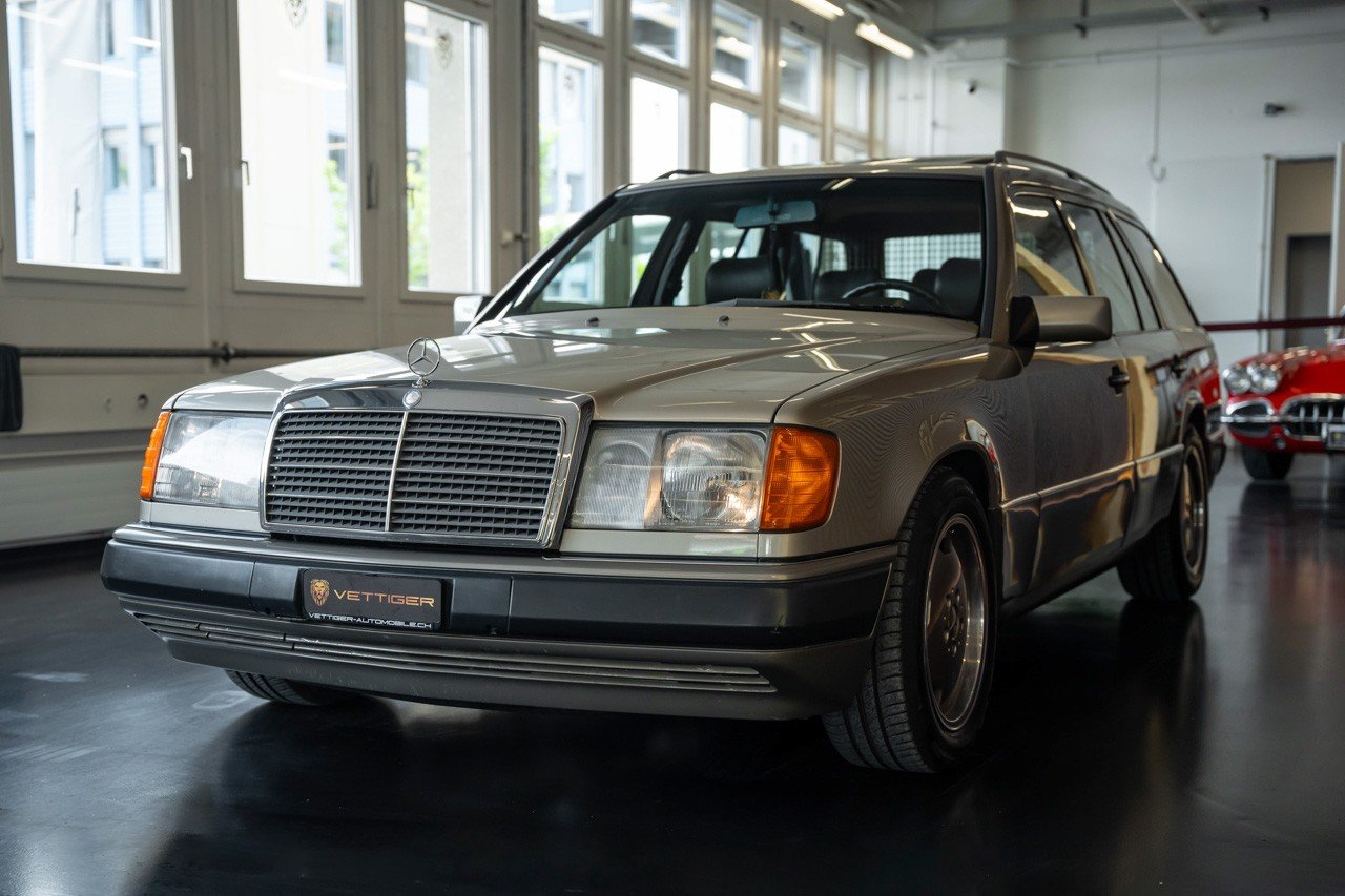 MERCEDES-BENZ 300 TE-24, Benzin, Occasion / Gebraucht, Handschaltung - 3