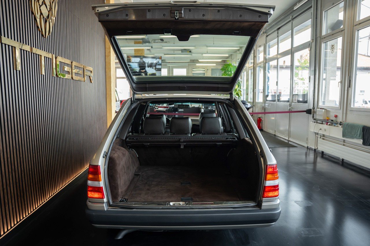 MERCEDES-BENZ 300 TE-24, Benzin, Occasion / Gebraucht, Handschaltung - 6